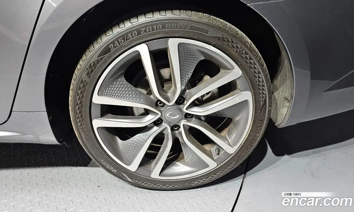 Renault (Samsung) SM6 2016 2.0 автомат (гидро), фото 7 Renault (Samsung) SM6 2016 2.0 автомат (гидро), фото 7