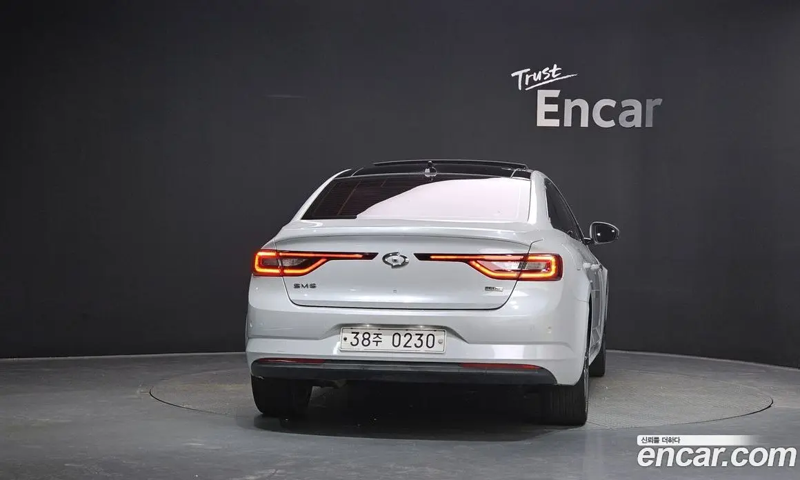 Renault (Samsung) SM6 2016 2.0 автомат (гидро), фото 4 Renault (Samsung) SM6 2016 2.0 автомат (гидро), фото 4