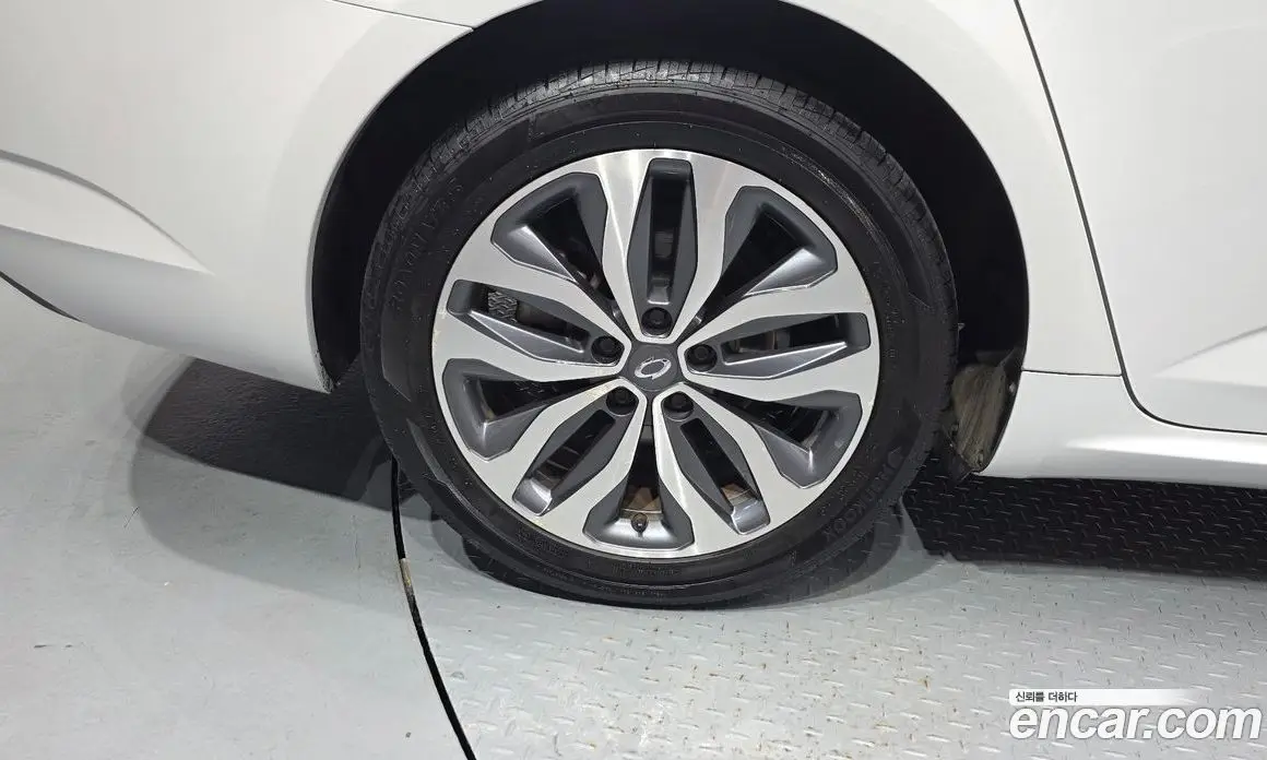 Renault (Samsung) SM6 2017 2.0 автомат (гидро), фото 5 Renault (Samsung) SM6 2017 2.0 автомат (гидро), фото 5