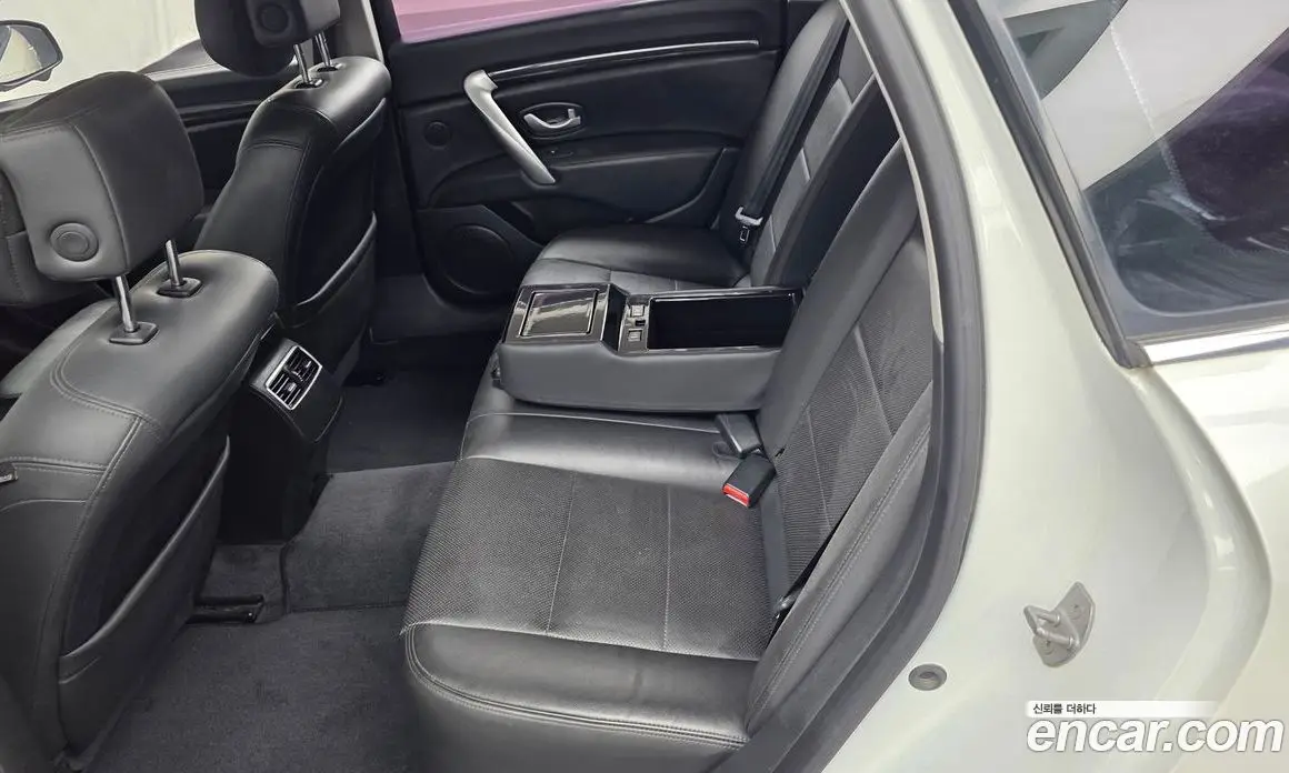 Renault (Samsung) SM7 2017 2.0 автомат (гидро), фото 16 Renault (Samsung) SM7 2017 2.0 автомат (гидро), фото 16