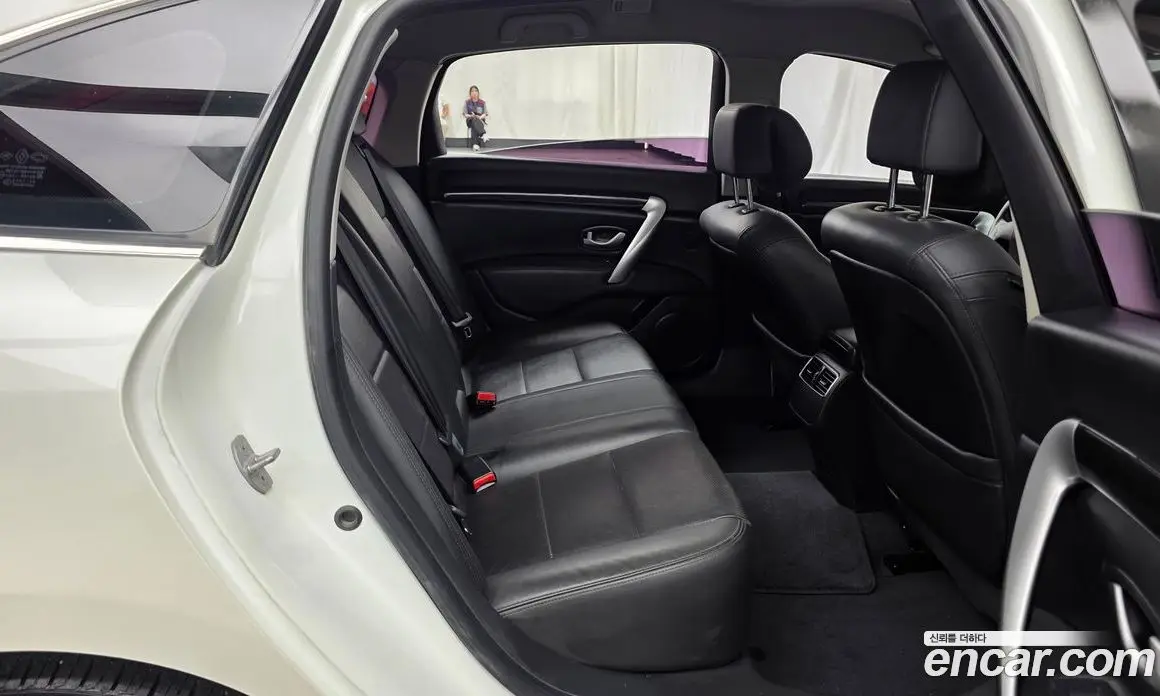 Renault (Samsung) SM7 2017 2.0 автомат (гидро), фото 18 Renault (Samsung) SM7 2017 2.0 автомат (гидро), фото 18