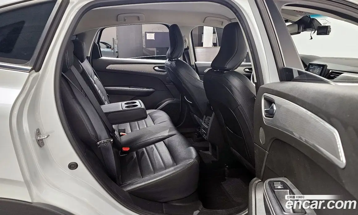 Renault (Samsung) XM3 2023 1.6 автомат (гидро), фото 17 Renault (Samsung) XM3 2023 1.6 автомат (гидро), фото 17