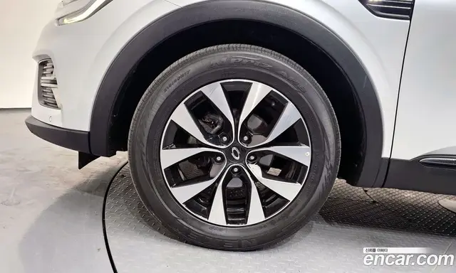 Renault (Samsung) XM3 2023 1.6 автомат (гидро), миниатюра 5 Renault (Samsung) XM3 2023 1.6 автомат (гидро), миниатюра 5