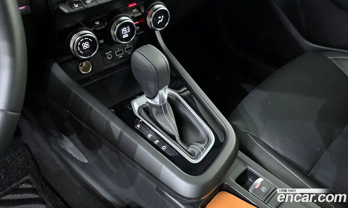 Renault (Samsung) XM3 2023 1.6 автомат (гидро), фото 12 Renault (Samsung) XM3 2023 1.6 автомат (гидро), фото 12