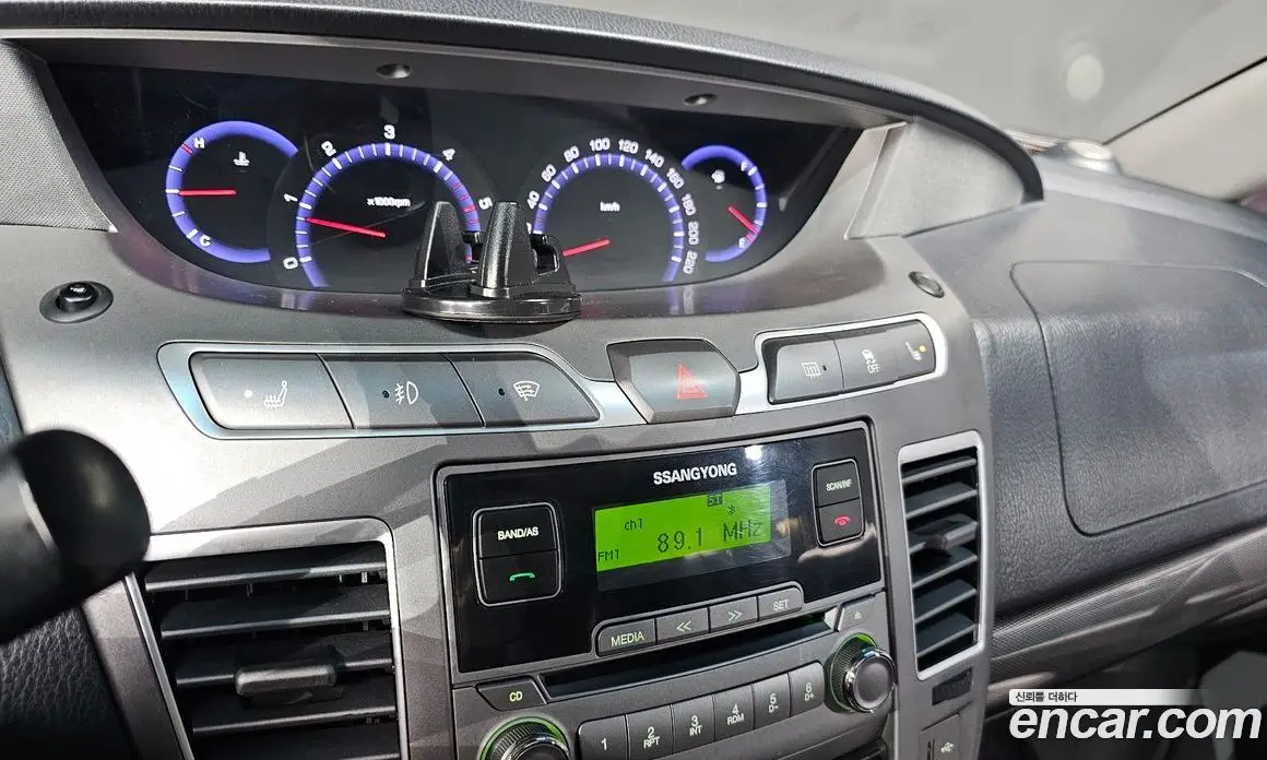 SsangYong Korando 2015 2.0 автомат (гидро), фото 18 SsangYong Korando 2015 2.0 автомат (гидро), фото 18