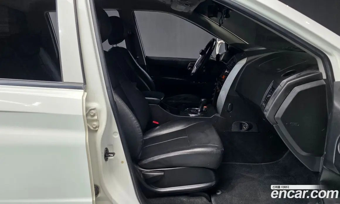 SsangYong Korando 2015 2.0 автомат (гидро), фото 17 SsangYong Korando 2015 2.0 автомат (гидро), фото 17
