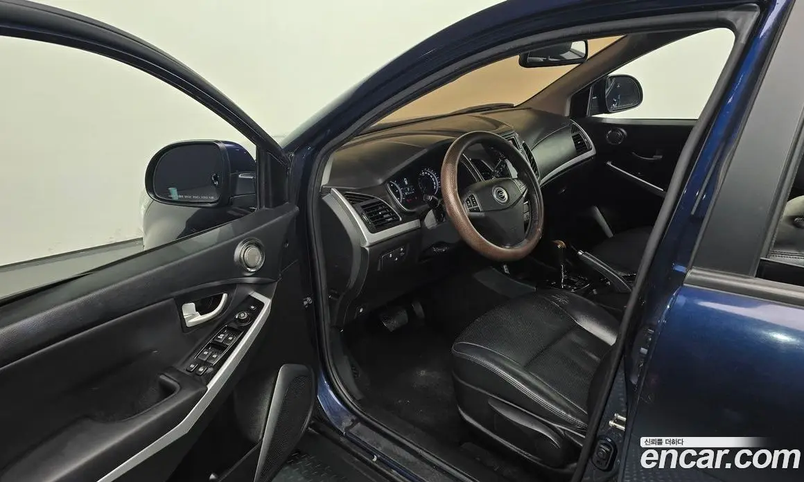 SsangYong Korando 2015 2.2 автомат (гидро), фото 13
