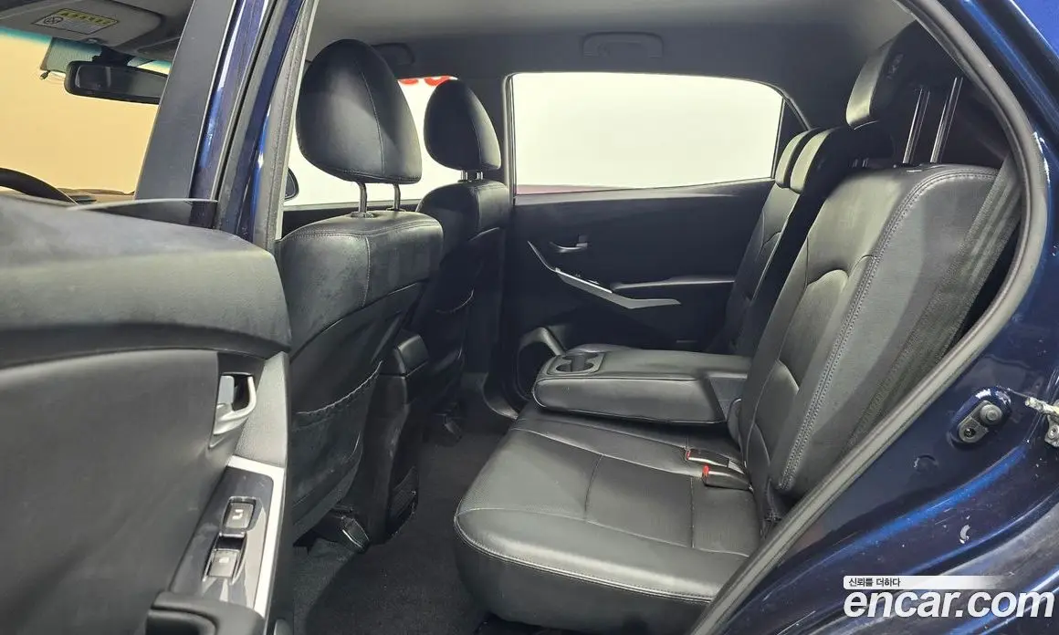 SsangYong Korando 2015 2.2 автомат (гидро), фото 18