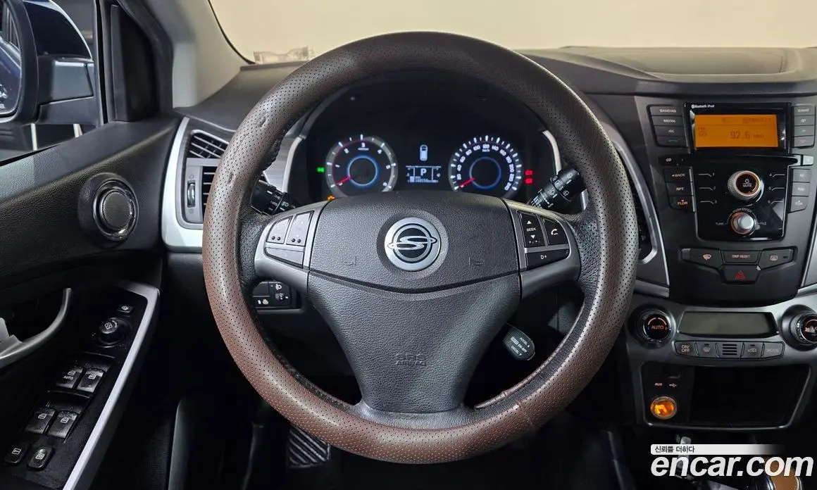 SsangYong Korando 2015 2.2 автомат (гидро), фото 19