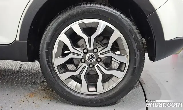 SsangYong Korando 2016 2.2 автомат (гидро), миниатюра 7