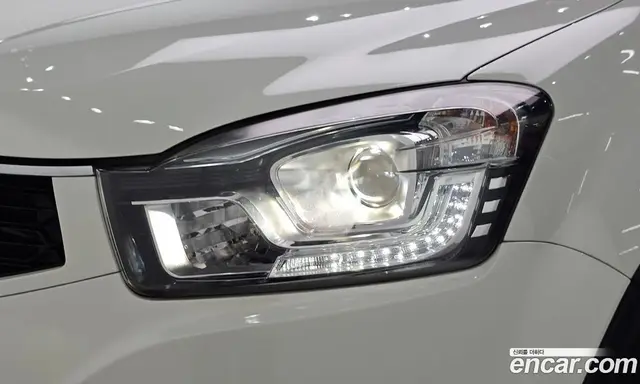 SsangYong Korando 2016 2.2 автомат (гидро), миниатюра 8