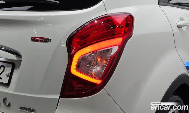 SsangYong Korando 2016 2.2 автомат (гидро), миниатюра 9
