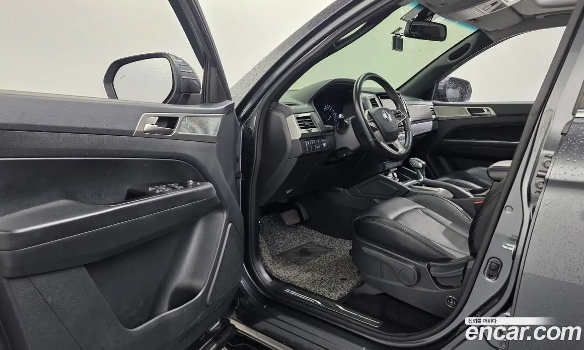 SsangYong Rexton 2018 2.2 автомат (гидро), фото 13 SsangYong Rexton 2018 2.2 автомат (гидро), фото 13