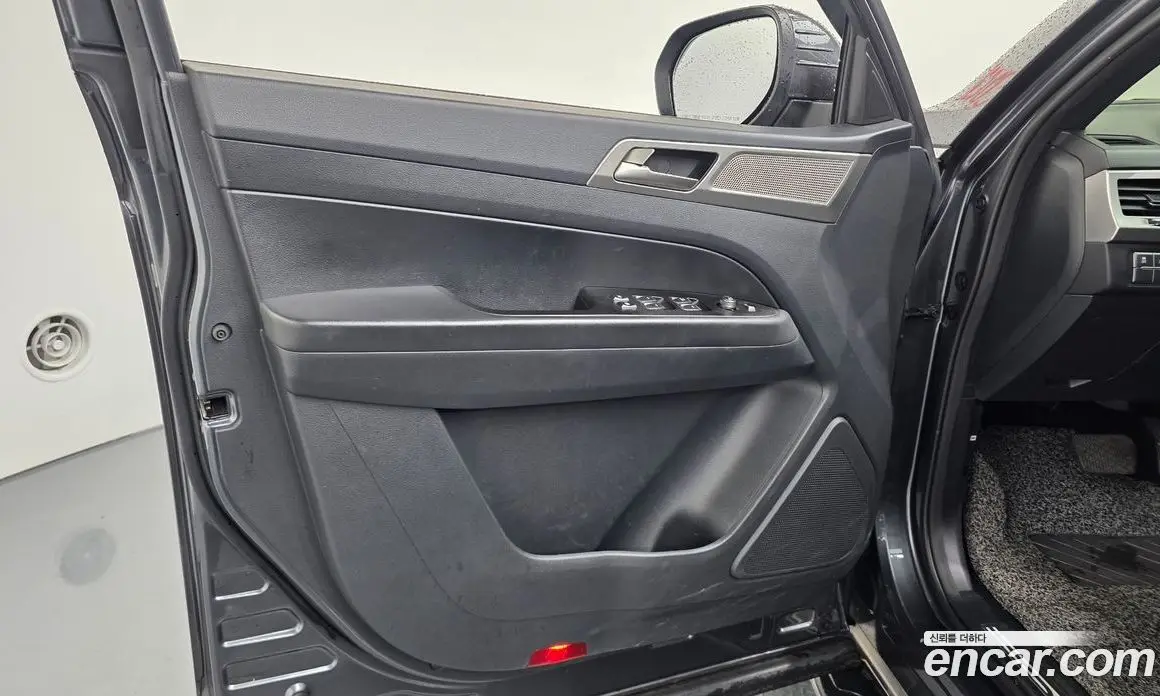 SsangYong Rexton 2018 2.2 автомат (гидро), фото 14 SsangYong Rexton 2018 2.2 автомат (гидро), фото 14