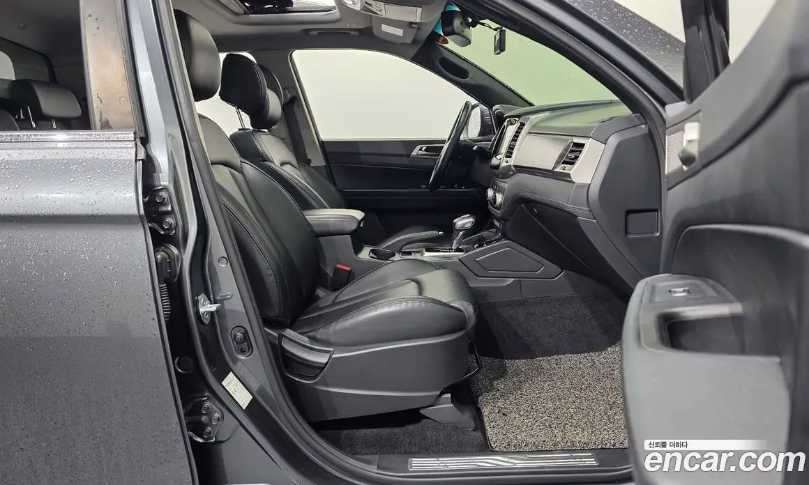 SsangYong Rexton 2018 2.2 автомат (гидро), фото 16 SsangYong Rexton 2018 2.2 автомат (гидро), фото 16