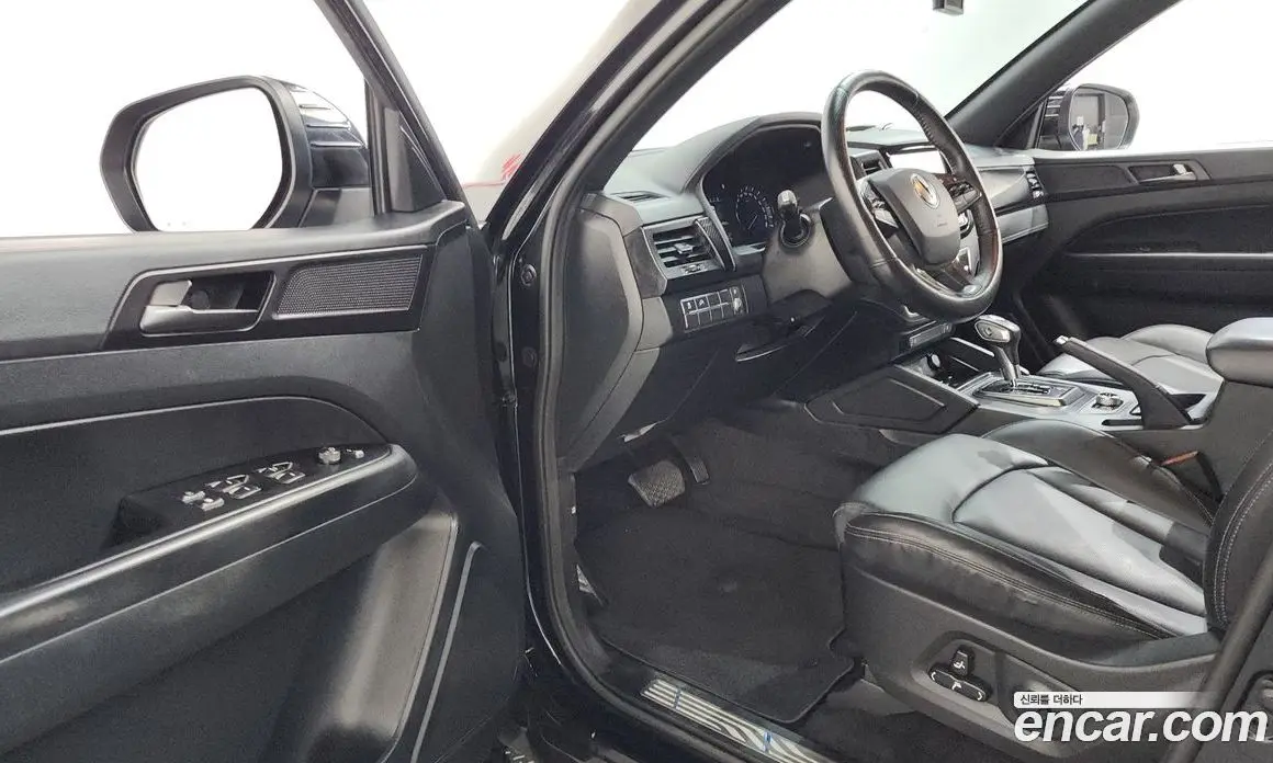 SsangYong Rexton 2019 2.2 автомат (гидро), фото 13