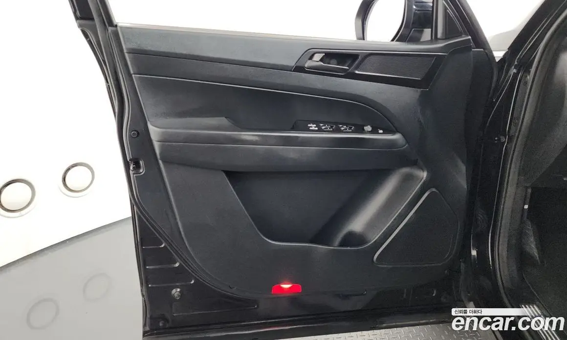 SsangYong Rexton 2019 2.2 автомат (гидро), фото 14