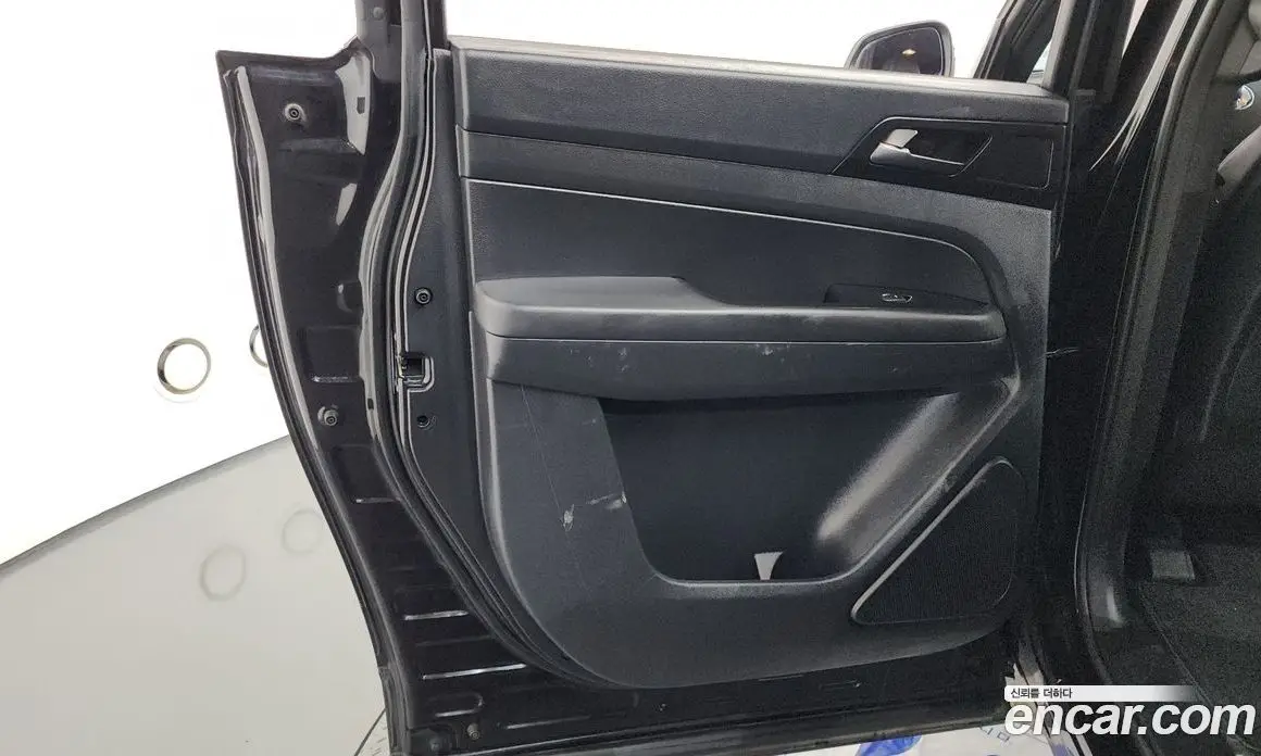 SsangYong Rexton 2019 2.2 автомат (гидро), фото 15