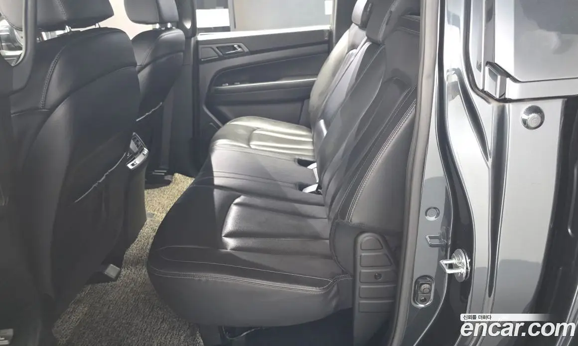 SsangYong Rexton 2022 2.2 автомат (гидро), фото 18