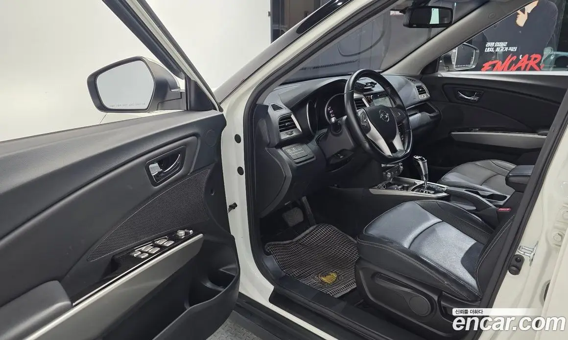 SsangYong TIBOLI 2016 1.6 автомат (гидро), фото 13 SsangYong TIBOLI 2016 1.6 автомат (гидро), фото 13
