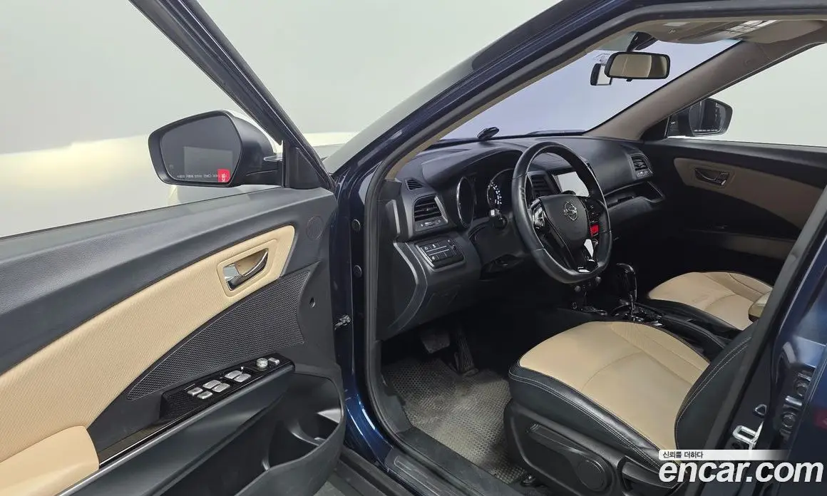 SsangYong TIBOLI 2016 1.6 автомат (гидро), фото 13 SsangYong TIBOLI 2016 1.6 автомат (гидро), фото 13