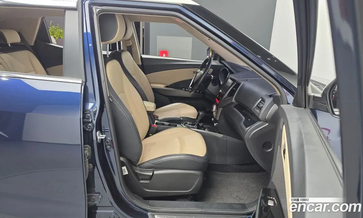 SsangYong TIBOLI 2016 1.6 автомат (гидро), фото 17 SsangYong TIBOLI 2016 1.6 автомат (гидро), фото 17