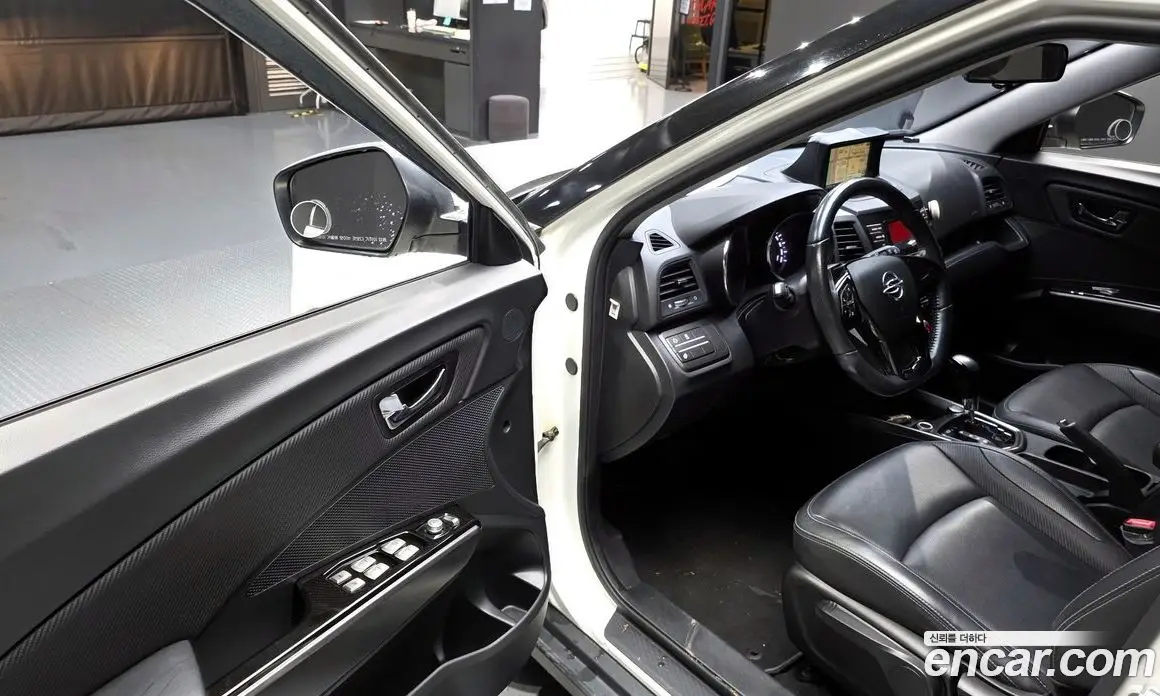 SsangYong TIBOLI 2017 1.6 автомат (гидро), фото 13 SsangYong TIBOLI 2017 1.6 автомат (гидро), фото 13