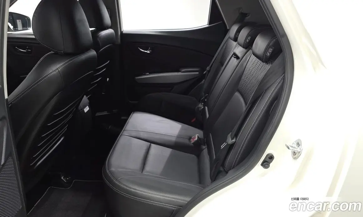 SsangYong TIBOLI 2017 1.6 автомат (гидро), фото 16 SsangYong TIBOLI 2017 1.6 автомат (гидро), фото 16
