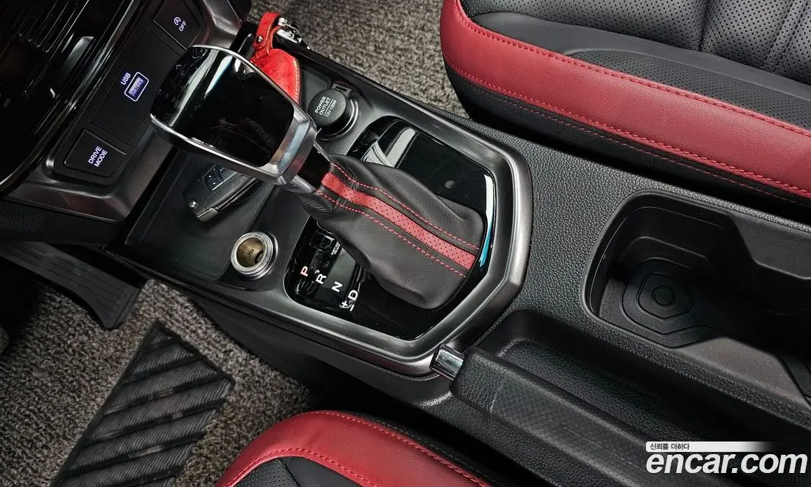 SsangYong TIBOLI 2019 1.5 автомат (гидро), фото 12 SsangYong TIBOLI 2019 1.5 автомат (гидро), фото 12