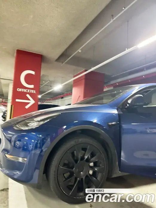Tesla Model Y 2021 0.3 автомат (гидро), миниатюра 3