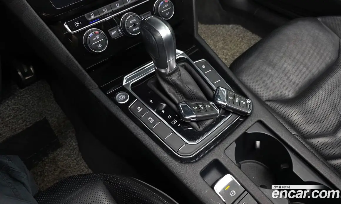 Volkswagen Arteon 2019 2.0 автомат (гидро), фото 12 Volkswagen Arteon 2019 2.0 автомат (гидро), фото 12