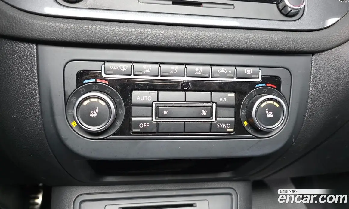 Volkswagen Tiguan 2014 2.0 автомат (гидро), фото 17
