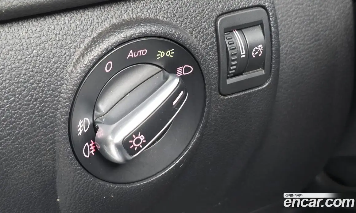 Volkswagen Tiguan 2014 2.0 автомат (гидро), фото 18
