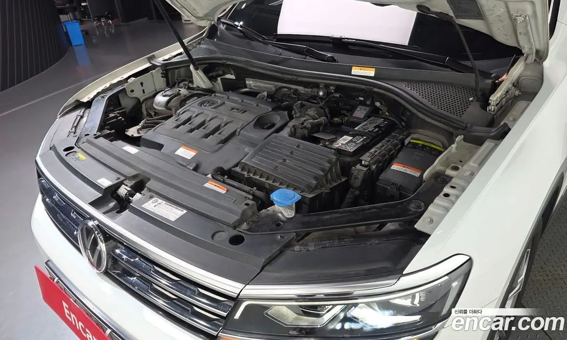 Volkswagen Tiguan 2018 2.0 автомат (гидро), фото 6