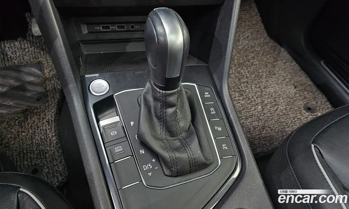 Volkswagen Tiguan 2020 2.0 автомат (гидро), фото 12 Volkswagen Tiguan 2020 2.0 автомат (гидро), фото 12