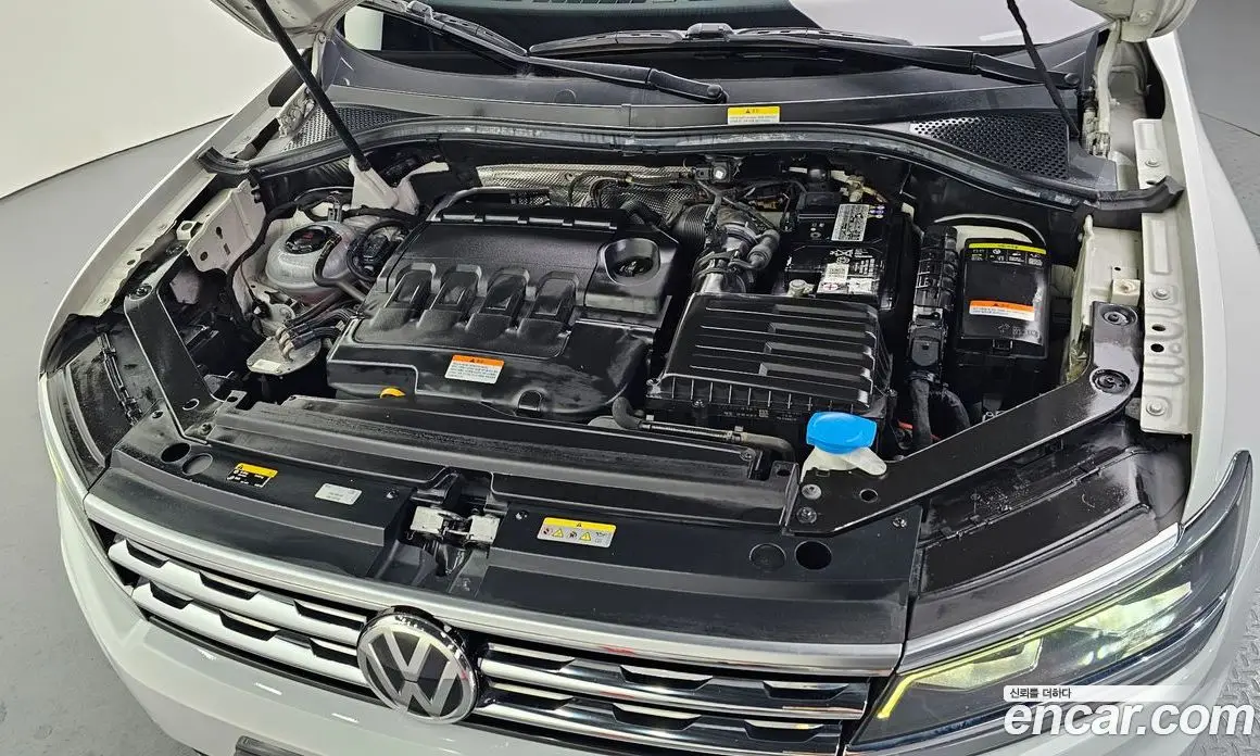 Volkswagen Tiguan 2020 2.0 автомат (гидро), фото 6 Volkswagen Tiguan 2020 2.0 автомат (гидро), фото 6