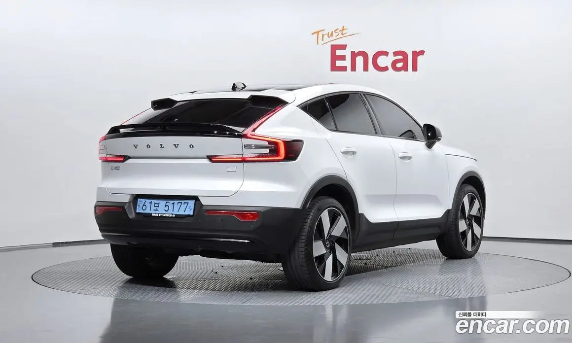 Volvo C40 2022 0.2 автомат (гидро), фото 1 Volvo C40 2022 0.2 автомат (гидро), фото 1