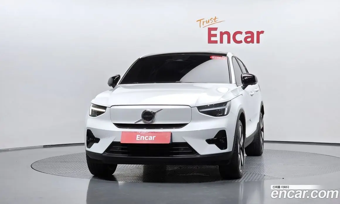 Volvo C40 2022 0.2 автомат (гидро), фото 2 Volvo C40 2022 0.2 автомат (гидро), фото 2