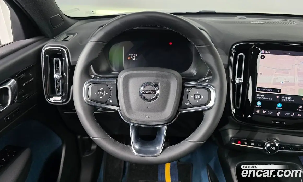 Volvo C40 2022 0.2 автомат (гидро), фото 18 Volvo C40 2022 0.2 автомат (гидро), фото 18
