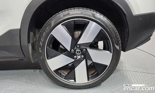 Volvo C40 2022 0.2 автомат (гидро), миниатюра 6 Volvo C40 2022 0.2 автомат (гидро), миниатюра 6