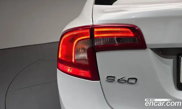 Volvo S60 2014 1.6 автомат (гидро), миниатюра 8 Volvo S60 2014 1.6 автомат (гидро), миниатюра 8