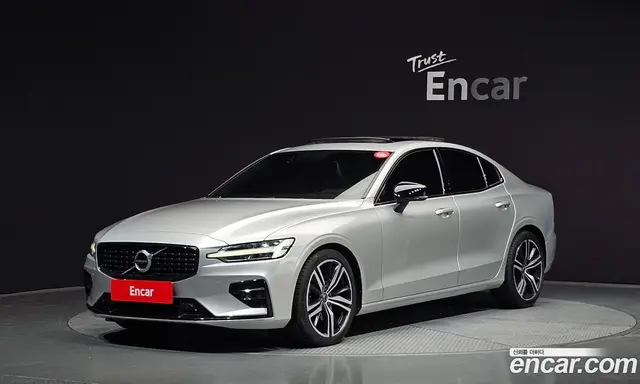 Volvo S60, 2022, 49 441 км