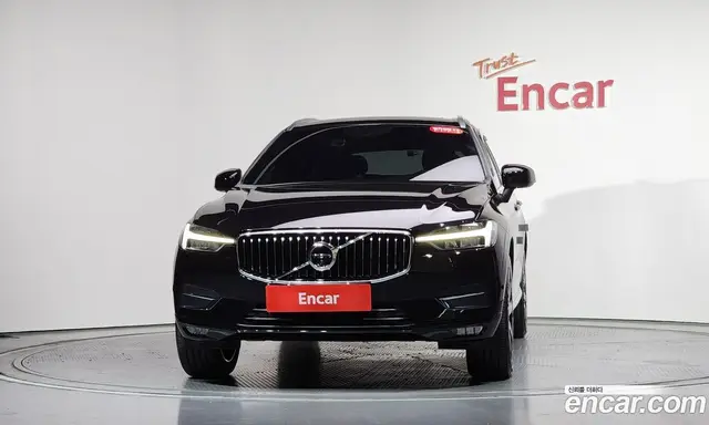 Volvo XC60 2021 2.0 автомат (гидро), миниатюра 2
