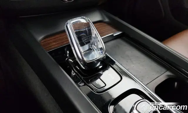 Volvo XC60 2021 2.0 автомат (гидро), миниатюра 11
