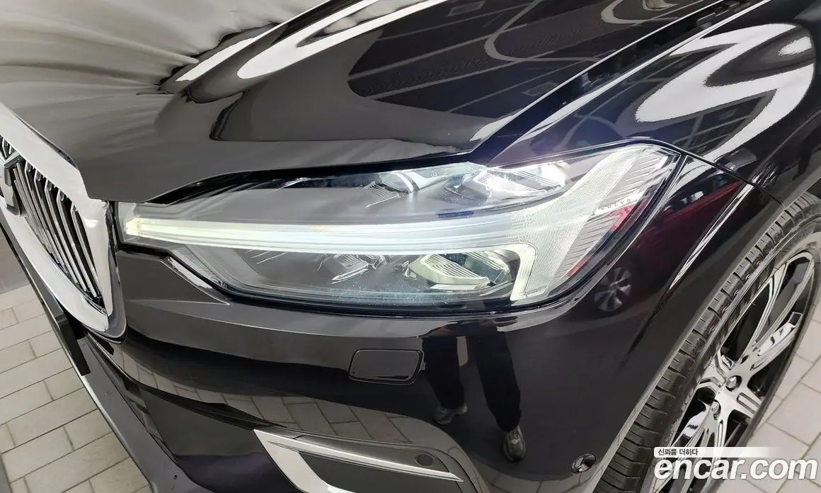 Volvo XC60 2021 2.0 автомат (гидро), фото 7