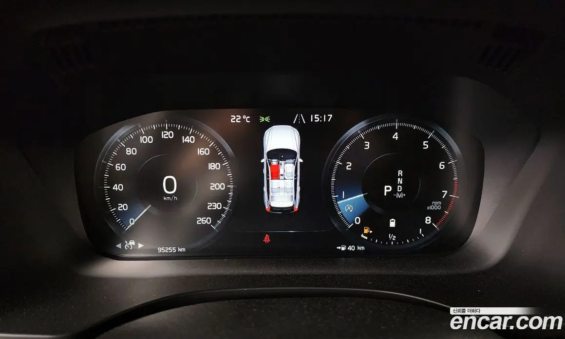 Volvo XC60 2021 2.0 автомат (гидро), фото 10