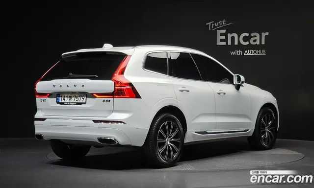 Volvo XC60, 2021, 20 358 км