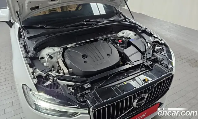 Volvo XC60 2021 2.0 автомат (гидро), миниатюра 5