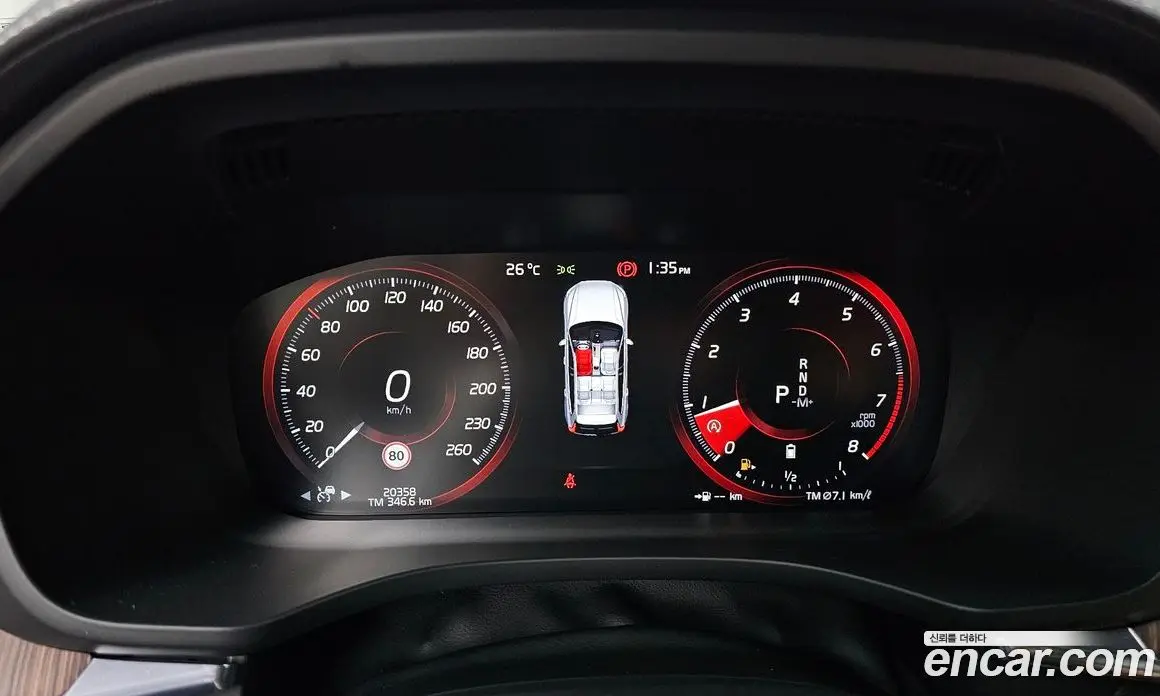 Volvo XC60 2021 2.0 автомат (гидро), фото 10