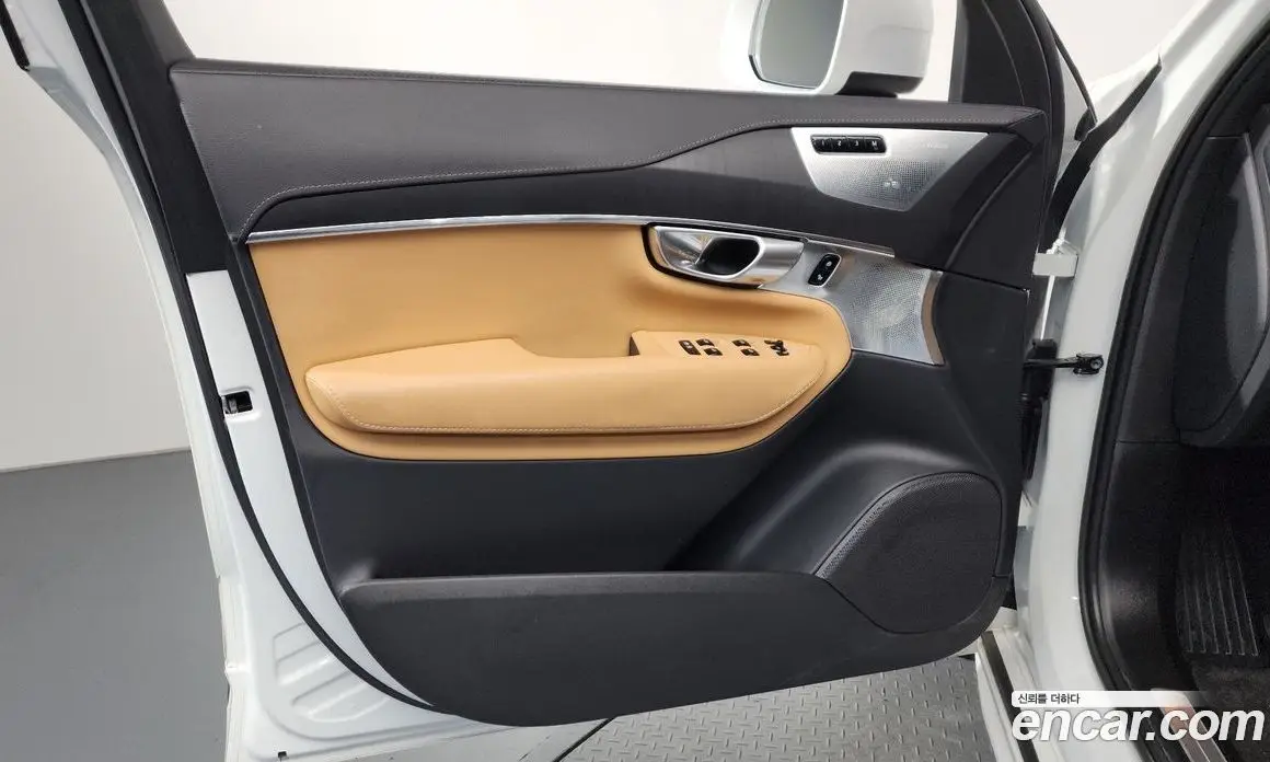 Volvo XC90 2023 2.0 автомат (гидро), фото 14 Volvo XC90 2023 2.0 автомат (гидро), фото 14
